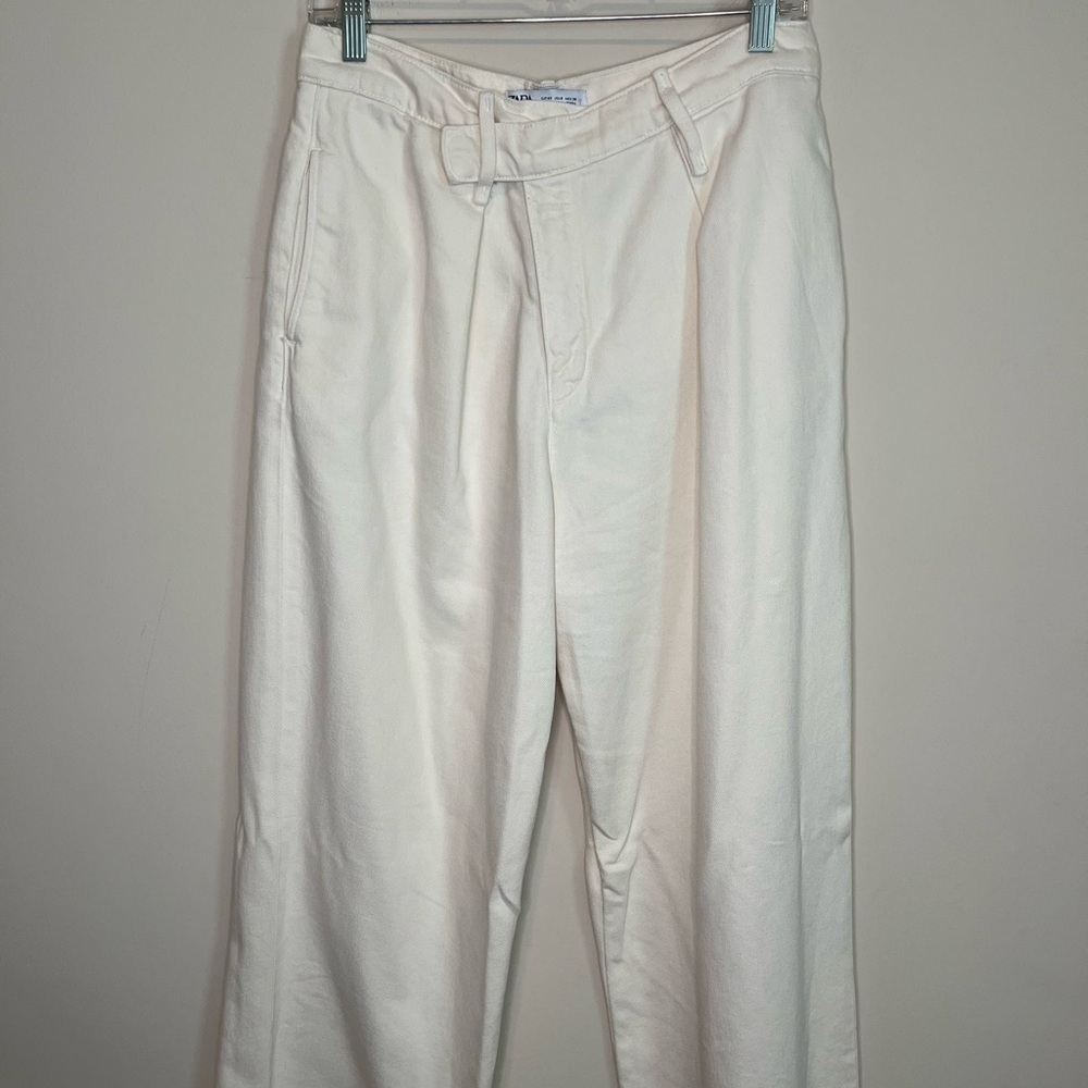 Zara Asymmetrical High Waisted Jeans Size 8 - Picture 7 of 16